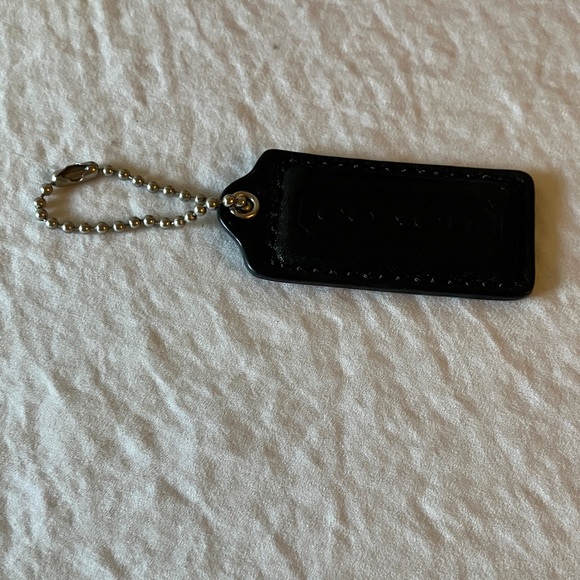 Coach: Black Leather Key Fob Hang Tag/Charm- Silver Tone - Picture 4 of 12